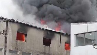 El fuego afect&oacute; a la planta superior.