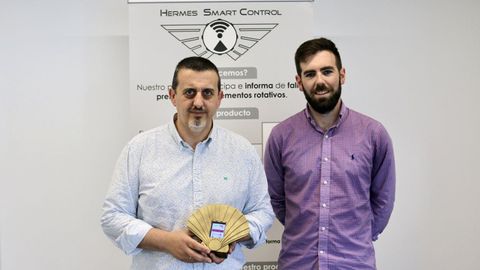 Xavier Barra, socio fundador de Hermes Smart Control, junto a Manuel Gra�a, director t�cnico de la empresa