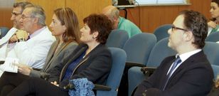 De izquierda a derecha, Luis Verde, Jos� Castillo, Pueyo, Mosquera y Federico Martin�n, ayer. 