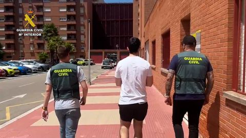 Uno de los detenidos