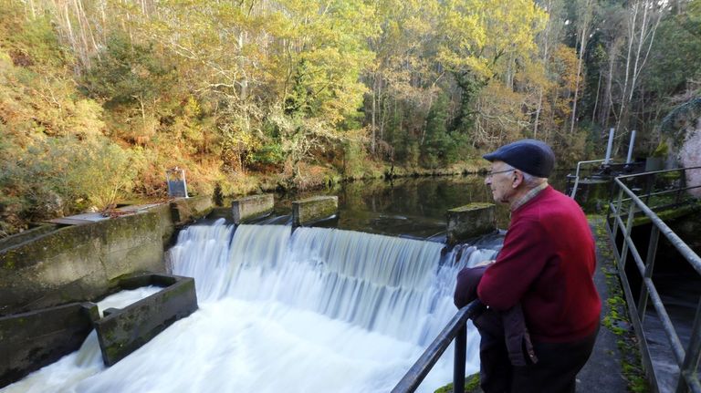 Presa de Xerdiz, creada tambi�n por Jos� Barro, comprada por Begasa