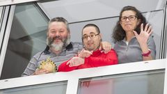  Una de las familias afectadas por el cierre de las instalaciones de Aspaber, recluidas (como todos) en casa: Rufino Fraga Fraga y Sabina Rojo Mart�n, junto a Cristian Fraga Rojo