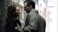 Ralph Fiennes y Julianne Moore interpretaron en el cine esta obra maestra de Graham Greene