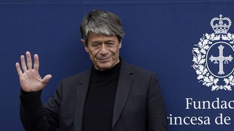 El escritor franc�s Emmanuel Carr�re,