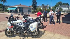 La Polic�a Local de Nar�n estrena dos nuevas motos.