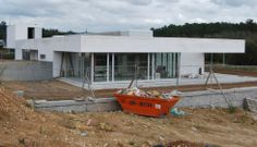 La futura escuela infantil que gestionar� la Xunta se ubica cerca del paseo fluvial de Bertamir�ns.