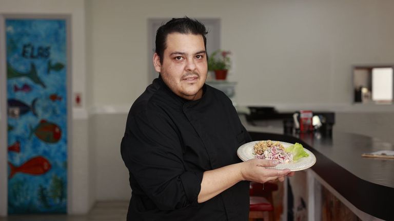 Jis Carlos Anchorena, chef y propietario del restaurante Lima Fusin en Perillo (Oleiros) 