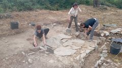 Un aspecto de la última campaña de excavaciones arqueológicas en el castro de Cereixa, que se desarrolló durante el verano del 2024
