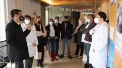 Gabriel Al�n visita las obras de reforma del centro de salud de Ri�s