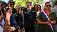 Jean-Luc Mlenchon, lder de La Francia Insumisa, en el centro de la imagen en una fotografa del pasado 1 de mayo