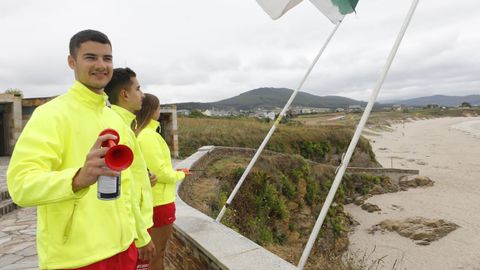 En imagen, socorristas de Foz este verano