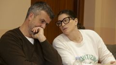 Carolina Otero, junto a su compa�ero Santiago Mari�o en el pleno de O Grove