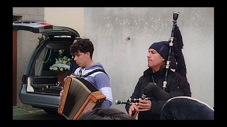 El gaiteiro Carlos N��ez.