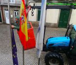 En Fisterra, a media asta.