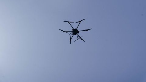 Su vuelo es autónomo