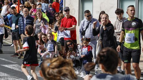 Correndo por Ourense arrancó en O Vinteún