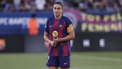 Alexia Putellas se despide de la afici�n en su �ltimo partido con el Barcelona.