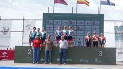 El N�utico en lo m�s alto del podio.