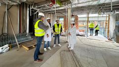 Las obras de ampliaci�n del CHUO ya est�n en marcha.