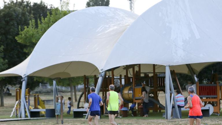 El parque infantil cubierto, en el Paseo del Mi&ntilde;o