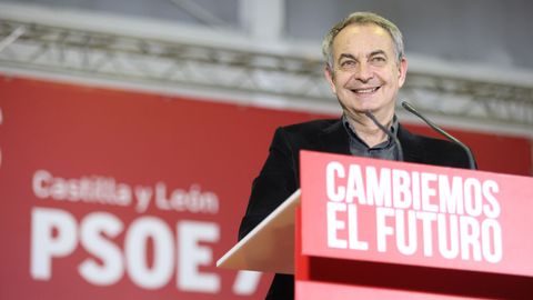 Zapatero dio su primer mitin en la campa�a de Castilla y Le�n