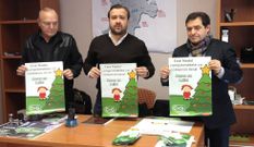 El edil de Lal�n Camilo Conde acompa�� a Rafael Cu��a y Xos� Ant�n L�pez en su comparencia.