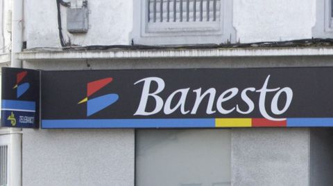 Foto de archivo de una oficina de Banesto.