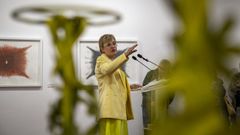 M�nica Alonso�llena de color el Mugart con su exposici�n Macropsia
