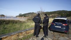 Agentes de la Polic�a Nacional en un rastreo en los d�as posteriores a la desaparici�n del joven