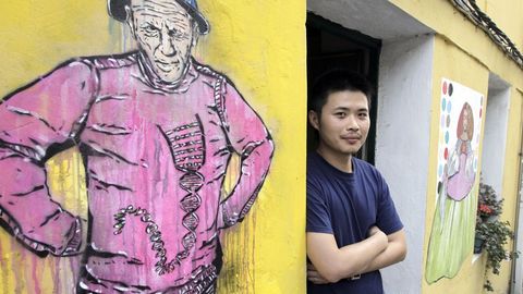 En el a�o 2013 el taiwan�s Ting-Tong Chang hizo un mural que despu�s tuvo que eliminarse porque la pared se empez� a desconchar: ahora, en el mismo lugar luce otro de Mon Lendoiro