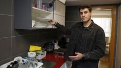 Fernando Suena lleva m�s de un a�o viviendo solo.