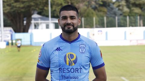 El central argentino Germn Pared deja de formar parte de la plantilla del Viveiro