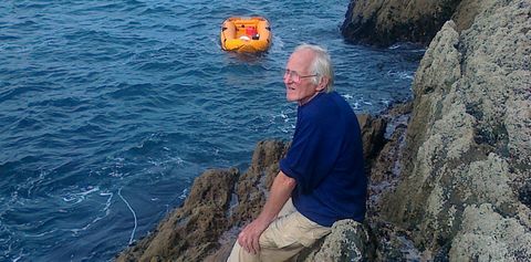 Imagen del primer rescate del nufrago polaco