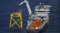 Montaje del parque e�lico marino East Anglia, promovido por Iberdrola en el Reino Unido (foto de archivo) 