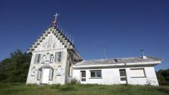 As� es la ermita levantada desde cero por un vecino de Oural para retirarse