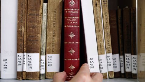 Una primera edici�n de la obra �Del sentimiento tr�gico de la vida�, de Miguel de Unamuno, se ha reincorporado al �legado Clar�n�, en Oviedo