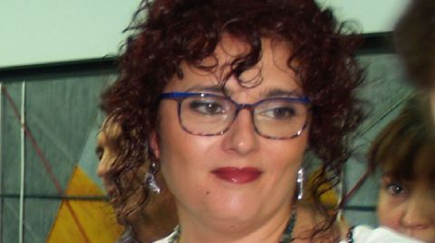 Beatriz P�rez, en una imagen tomada en la presentaci�n de una exposici�n de sus obras en la galer�a Sargadelos de Monforte