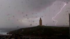 Tormenta el�ctrica en el mar