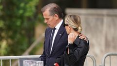 Hunter Biden y su mujer, Melissa, el mi�rcoles saliendo del juzgado.