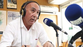 Javier Sar, alcalde de Mux�a, armador y expatr�n mayor