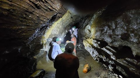 Cueva de O Rei Cintolo, en Mondo�edo, abierta ahora a visitas