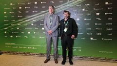 Frederic Vieuxmaire (izda.), responsable de Smart City y Turismo de Telef�nica Espa�a, y Marcos Vali�o, director de Transparencia y Gobierno Abierto de la Diputaci�n de Ourense.