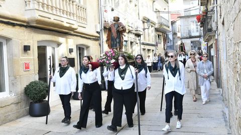 La Palomita Domingo de Resurreci�n en Muros