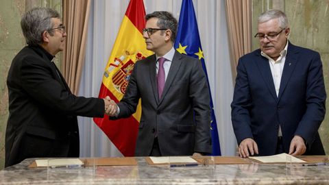 Luis Arg�ello, F�lix Bola�os y Jes�s D�az Sariego, durante la firma de un acuerdo en enero. 