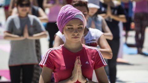 D�a Internacional del Yoya en Kazakhstan.