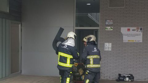 Un incendio calcina una vivienda en Salinas sin causar heridos