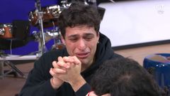 El corus Tinho se derrumba en la clase con La Dani