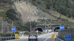 Entrada al tnel de Villafranca del Bierzo de la A-6 en sentido A Corua