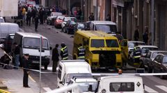 Escena del atentado perpretado por el Grapo en la carretera provincial de Vigo