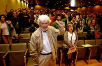 Beiras, ayer en Santiago, en un momento de la asamblea de Anova.